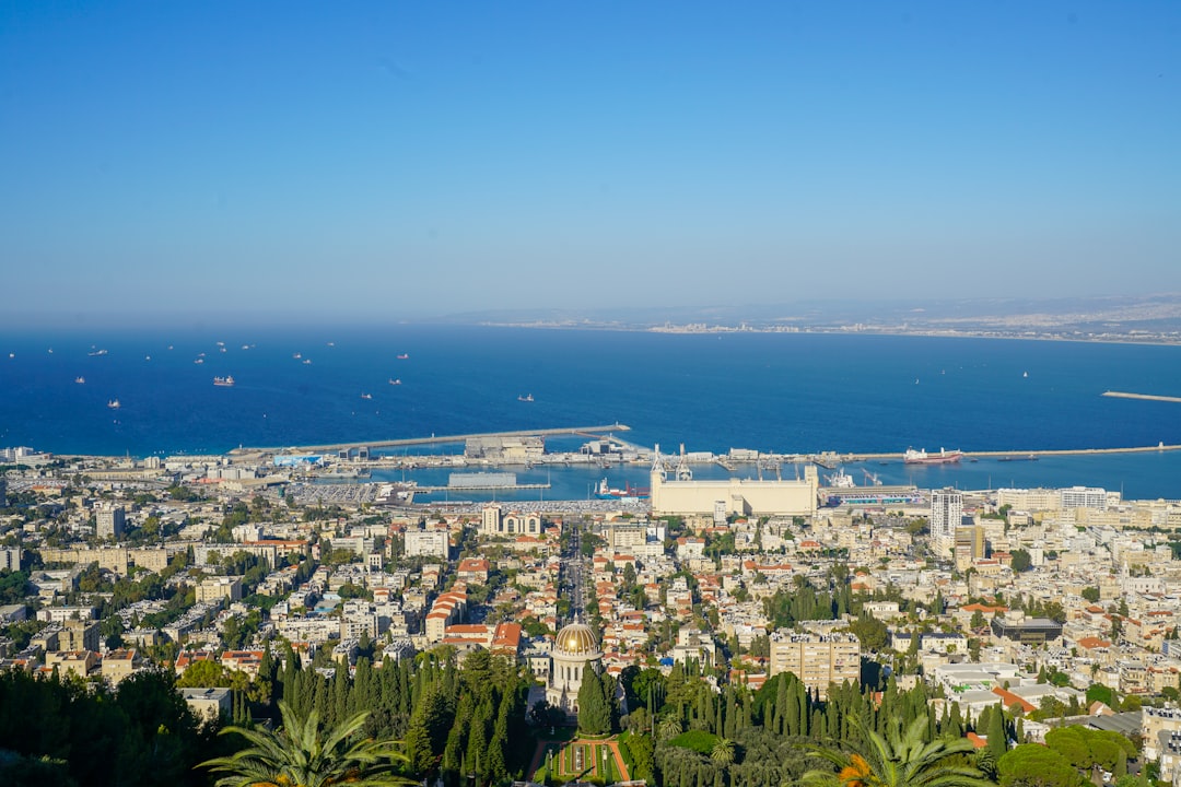 גל חיימוביץ' - ניתוח בעיות קוד, אופטימיזציה ובניית פתרונות יציבים